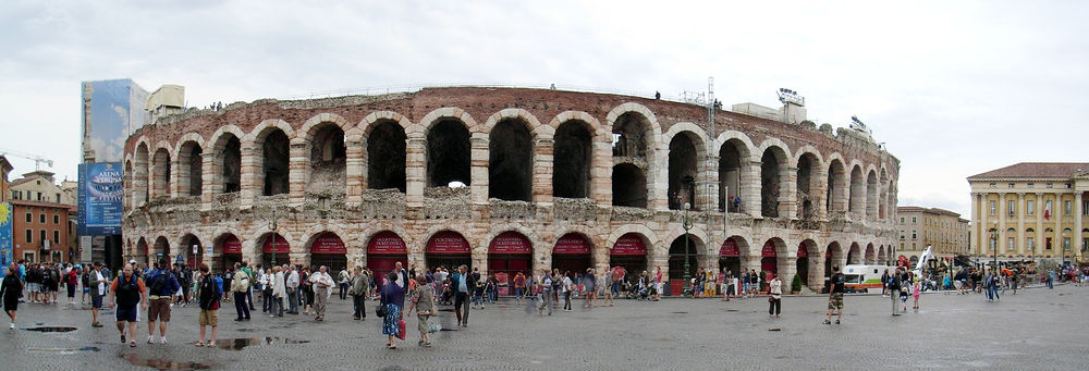 Panorama des Amphitheaters