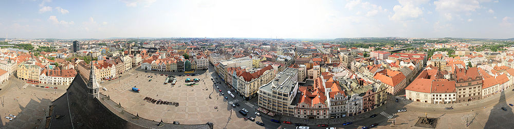 360° Panorama vom Turm der St. Bartholomäus Kathedrale