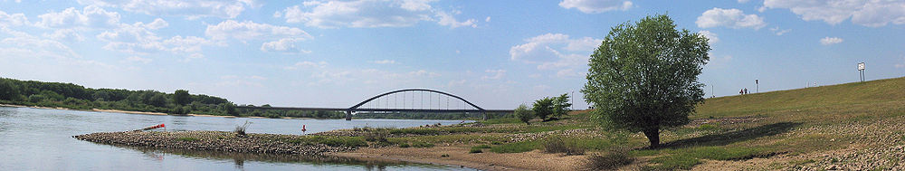 Panoramabild der Brücke