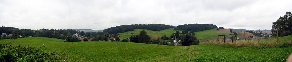Hügellandschaft bei Ringenhain in der Oberlausitz
