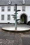 Brunnen-Kölner-Kartause-im-Severinsviertel.jpg