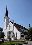Kath. Pfarrkirche hl. Jakobus der Ältere und ehem. Friedhofsfläche