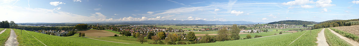 Panorama in Richtung Jura (links Gemeinde Kirchberg BE; rechts Gemeinde Ersigen