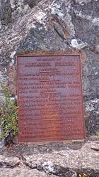 Gedenktafel für Alexander Selkirk an Selkirks Aussicht auf der Robinson-Crusoe-Insel