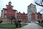Schlossanlage Prugg mit Harrachpark