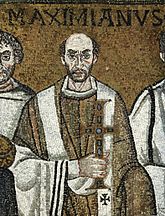 Maximianus von Ravenna, abgebildet in einem Mosaik in San Vitale