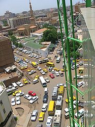 Blick auf den Verkehr in der Innenstadt Khartums