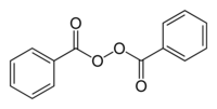 Struktur von Dibenzoylperoxid