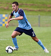 Tsattalios im Dress des Sydney FC in einem Spiel des Jugendteams (2008)