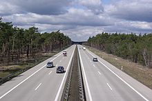 Bundesautobahn 13 bei Staakow