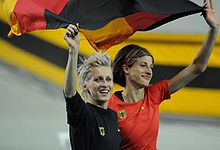 Ariane Friedrich (links) und Meike Kröger nach demHochsprung-Finale der Leichtathletik-Weltmeisterschaften 2009