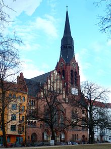 Pfingstkirche F'hain 110311 AMA fec (67).JPG
