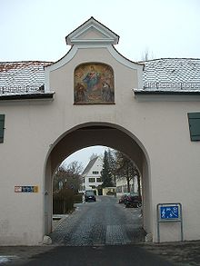 Soeflingen Abbey, gate 03.JPG