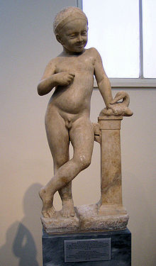 Statuette of a boy NAMA 2772 (DerHexer).JPG