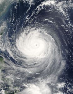 Taifun Talim bei der Annäherung an Taiwan, 30. August 2005