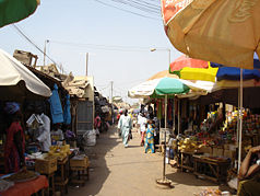 Der Markt in Brikama