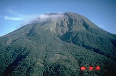 Mt. Bulusan während einer Ruhephase 1984