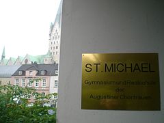 Eingang St. Michael