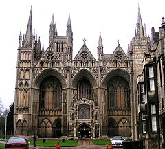 Peterborough Cathedral, Westfassade