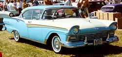 Ford Custom Limousine Modell A7 (1957)