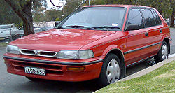 Holden LF Nova SL/X (1993–1994)