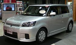 2007 Toyota Corolla-Rumion 01.jpg