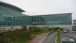 Airport Gimhae 1.jpg