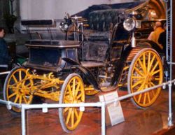 Benz Patent-Motorwagen Vis-à-Vis (1900)