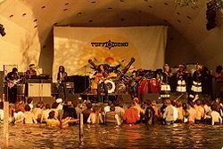 Bob Marley and The Wailing Wailers auf der Summer of '80 Garden Party im Crystal Palace Concert Bowl am 7. Juni 1980.