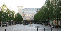 Platz im Stadtzentrum von Boulogne-Billancourt
