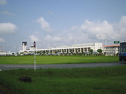 En-Kumamoto Airport 2007.jpg