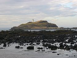 Insel Fidra mit Leuchtturm