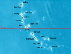 Aranuka gehört zu den zentralen Atollen der Gilbertinseln, knapp oberhalb des Äquators