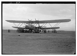 Handley Page H.P.42 Hanno der Imperial Airways in Palästina, 1935