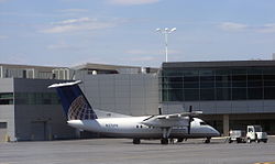 Eine Bombardier Q200 der CommutAir