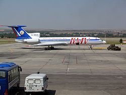 KMV Tu-154 Min Vody.jpg