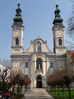 Die Fassade der Klosterkirche