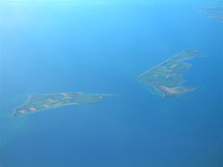 Omø (links) neben Agersø