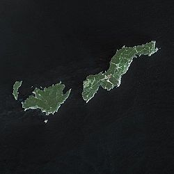 Satellitenbild der östlichen Îles d’Hyères (es fehlt die Insel Porquerolles)