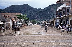 Hauptstraße der Stadt Rurrenabaque