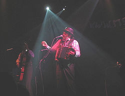 The Tiger Lillies auf einem Konzert in Prag, Mai 2005