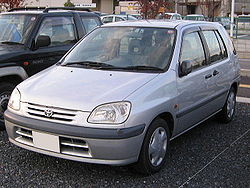 Toyota Raum (1997)