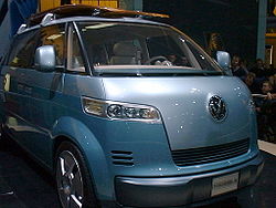 VW Microbus 2001 1.jpg