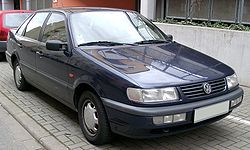 VW Passat Limousine (1993–1996)