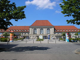 Bahnhof Weimar.JPG