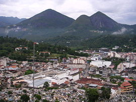 Blick auf das Stadtzentrum von Nova Friburgo