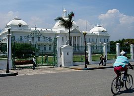 Präsidentenpalast in Port-au-Prince (vor seiner Zerstörung durch das Erdbeben)
