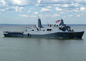 USS San Antonio 2006 vor New York