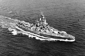 Die USS Nevada während des Zweiten Weltkrieges