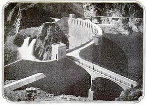 Roosevelt Dam 1911.JPG